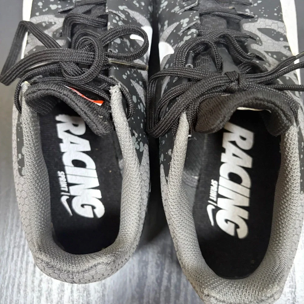 Nike zoom rival